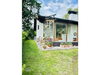 Lichtdurchfluteter Wintergarten