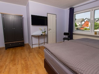 Weingut_Gaestehaus_Gerd_Muellers_Kroev_Mosel-87