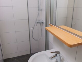 Weingut_Gaestehaus_Gerd_Muellers_Kroev_Mosel-91