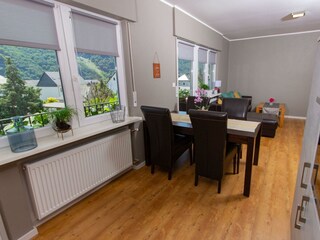 Weingut_Gaestehaus_Gerd_Muellers_Kroev_Mosel-67