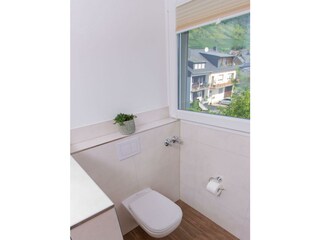 Ferienwohnung_2_Weingut_Gerd_Muellers_Kroev-3