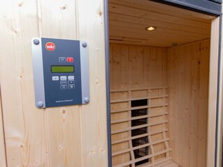 Ferienwohnung_2_Weingut_Gerd_Muellers_Kroev-9