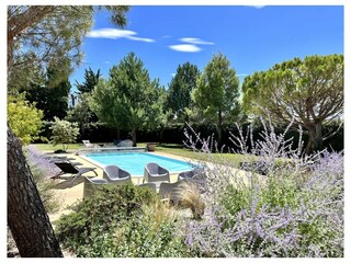 Holiday house Pernes-les-Fontaines Environment 15