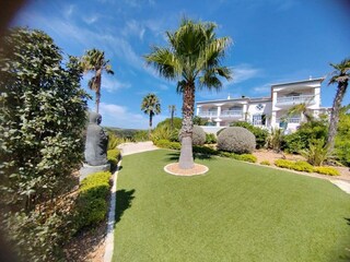 Villa Salema Outdoor Recording 10