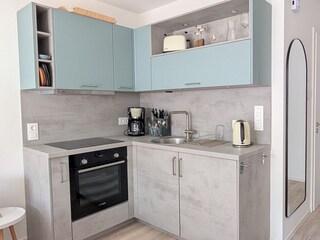 Gut ausgestattete Küche