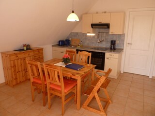 Wohn- Schlafzimmer Essecke / Küche
