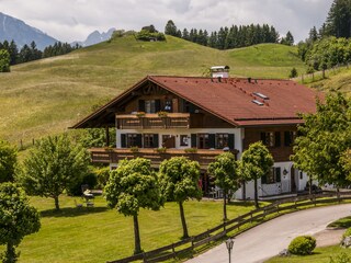 Blick auf das Landhaus Allgäu-Moni