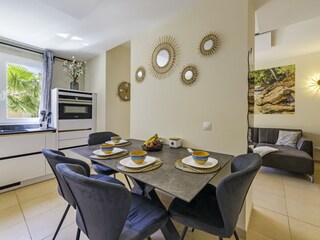 Esstisch für 4 Personen