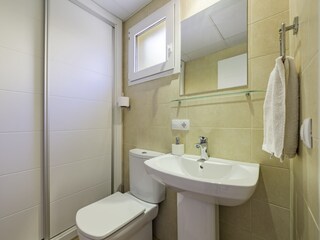 Kleines Badezimmer im EG