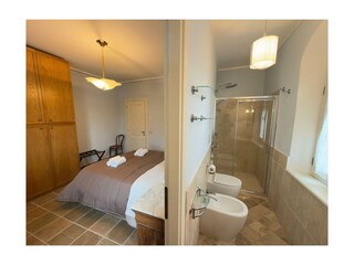 Bettzimmer/Badezimmer