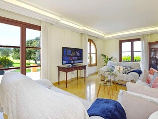 Holiday house Binissalem Features 25