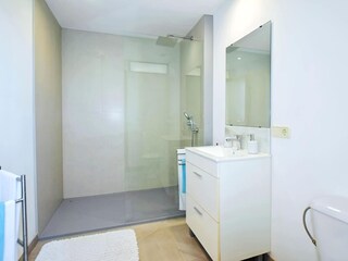 Holiday house Binissalem Features 32