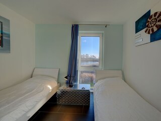 2. Schlafzimmer mit Einzelbetten