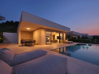 Modern Villa D5 with private pool, covered dining area