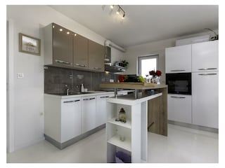 Modern fully equipped kitchen in villa close to Medulin
