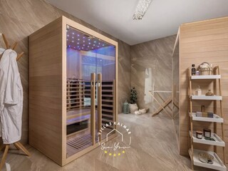 Villa Modruna Wellnessbereich mit Jacuzzi & zwei Saunen