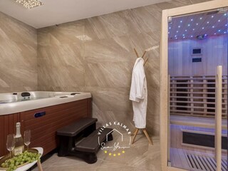 Sauna and jacuzzi in villa near Crikvenica