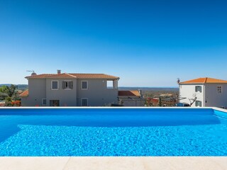 Villa Lisetta in Visnjan with private pool