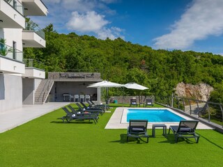 Villa Lavinia mit privatem Pool für 16 Personen
