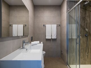 Bathroom with shower in Villa Valentina