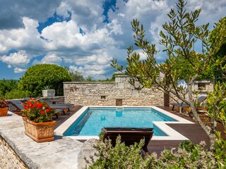 Mediterranean garden and private pool at Villa Gelci