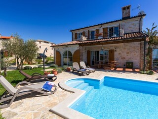 Rustikale Villa mit privatem Pool in Porec