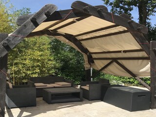 Comfortable outdoor lounge area in Casa Rupeni