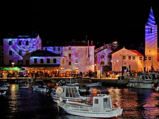 Fažana in the night