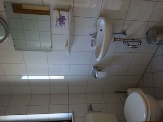 Fuchsbau, Gäste-WC, EG