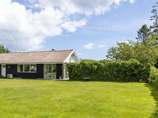 Holiday house Hou  25