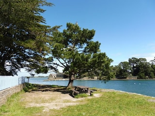 Holiday house Saint Gelven Environment 29