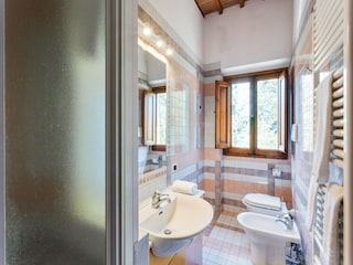 Villa Empoli Features 31