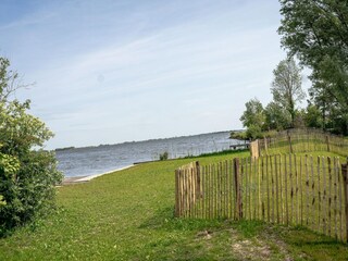 Holiday house Elahuizen Environment 35