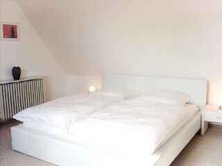 Schlafzimmer 2. OG