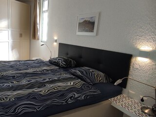 großes Dopelbett