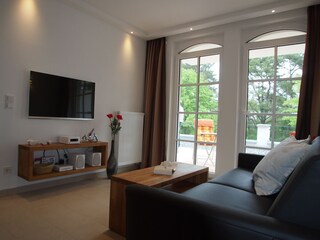 Wohnbereich / Zugang zur Terrasse