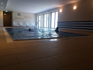 Schwimmbad im Haus