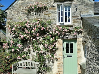 Holiday cottage Padstow Outdoor Recording 10