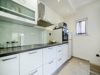 Ferienhaus Brodarica Ausstattung 23