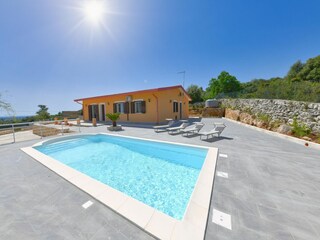 Casa per le vacanze Floridia  35