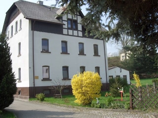 Aussenansicht Sommer