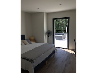 Holiday house Saint-Privat-de-Champclos Features 24