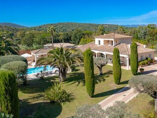 Villa Gassin Outdoor Recording 6