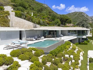 Villa Vence Environment 18