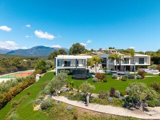 Villa Biot Outdoor Recording 2