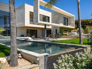 Villa Biot Outdoor Recording 6