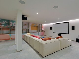 Villa Biot Features 42