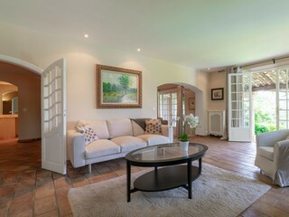 Villa Mougins Features 9