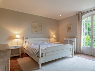 Villa Mougins Features 18