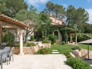 Villa Mougins Outdoor Recording 6